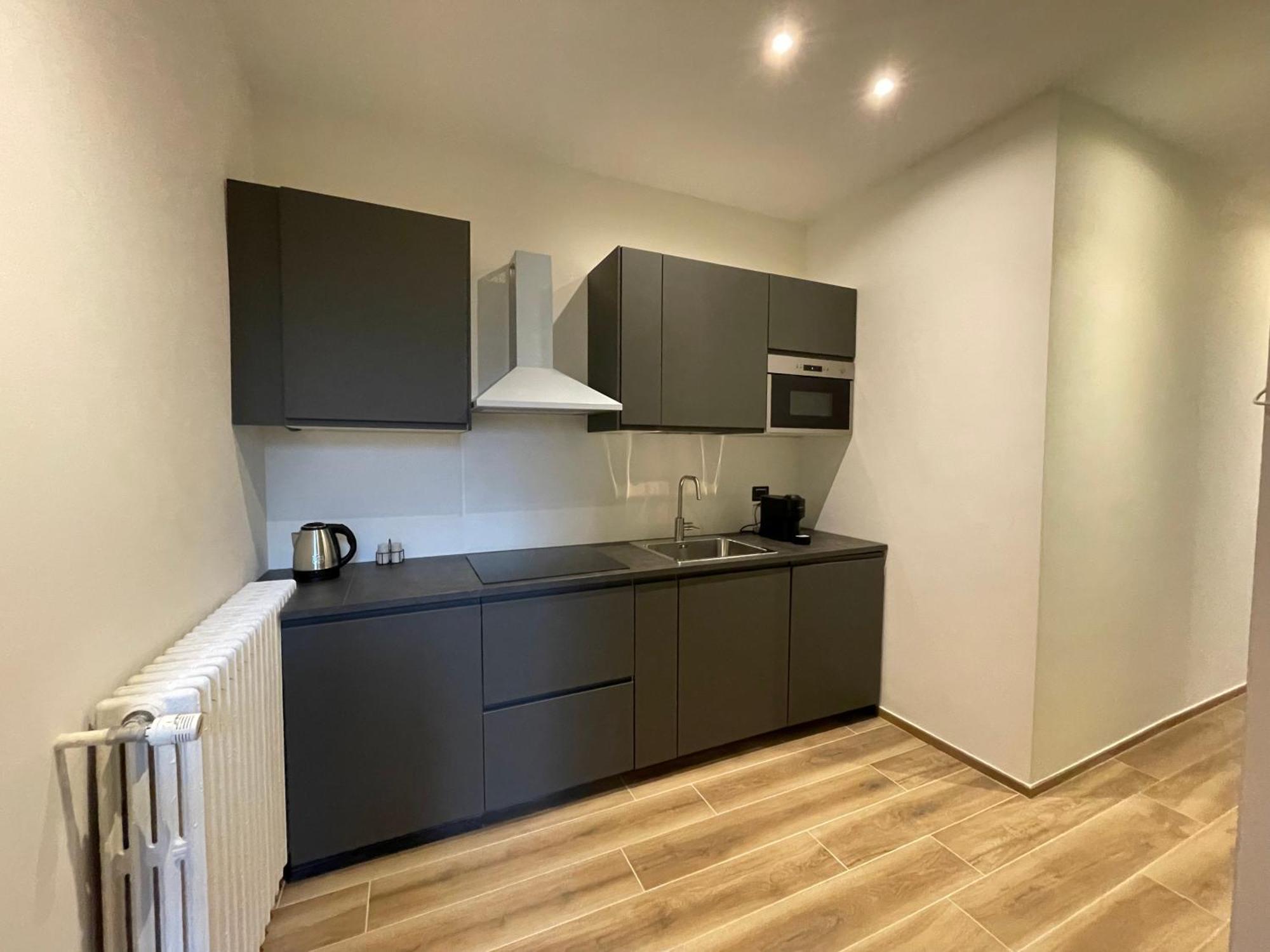 Guest House Design Navigli Милано Екстериор снимка