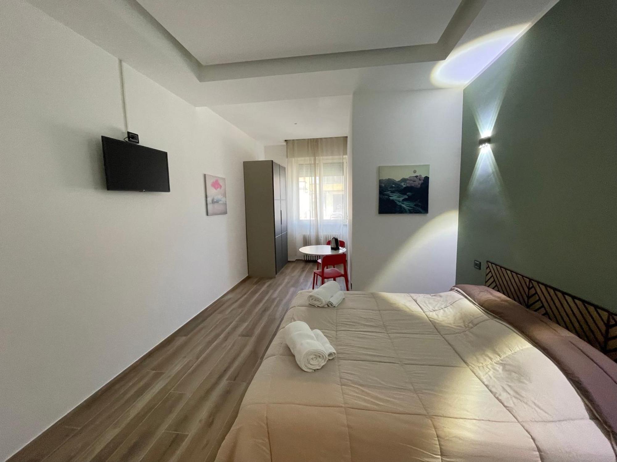 Guest House Design Navigli Милано Екстериор снимка