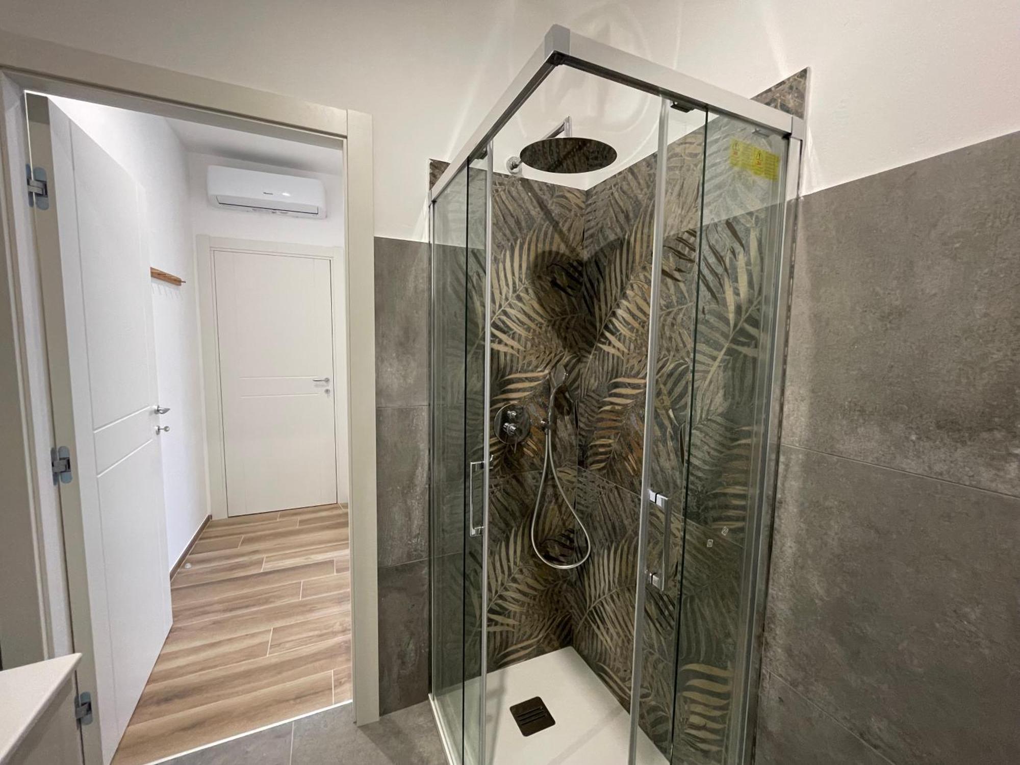 Guest House Design Navigli Милано Екстериор снимка